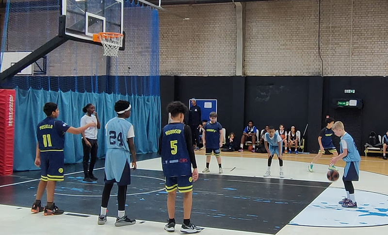 u12s London Thunder Basketball Freethrow